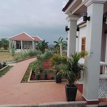 Koh Ker Hotel And Restaurant Phumi Moreal 外观 照片