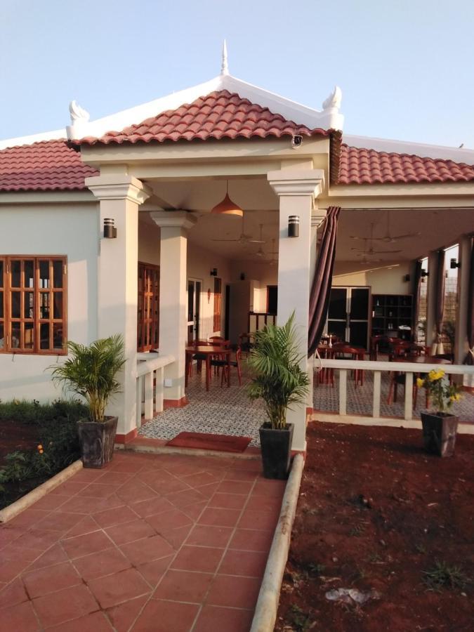 Koh Ker Hotel And Restaurant Phumi Moreal 外观 照片
